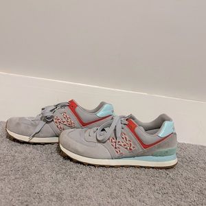 Women’s New Balance sneakers, size 8
